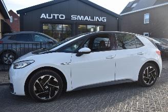 Schadeauto Volkswagen ID.3 58Kwh Life Pro 204Pk SOH 91% 3FASE *Navi/Clima/Stoelverwarming 2020/12
