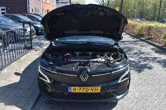 Renault Mégane E-Tech EV60 218Pk 3FASE Optimum Charge Iconic *Navi/Clima/Camera/Stoelverwarming picture 19