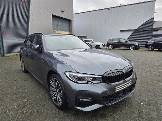 BMW 3-serie 330e HYBR /M-SPORT / HARM KARDON / HEAD UPP 2021/12