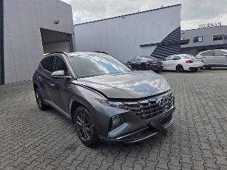 Hyundai Tucson 100kw HYBR-DIESEL / LEER / PANO / AUTOM / 49 DKM picture 5