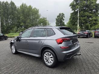 Skoda Kamiq AUTOMAAT / PANO / NAVI / CAMERA / STOELVERW picture 9