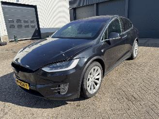 Schadeauto Tesla Model X 90D Base 6persoons/autopilot/volleder/nap 2017/9