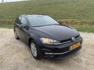 Volkswagen Golf 1.6 TDI Comfortline/automaat/clima/navi picture 3