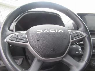 Dacia Jogger Eco-G  LPG+Benzine  Airco Navi Camera Keyles-Go CruiseControl.... picture 17