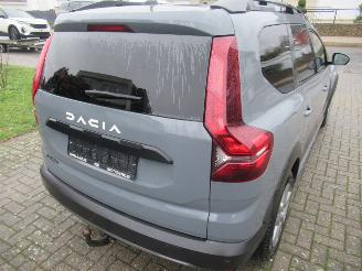 Unfallwagen Dacia Jogger Eco-G  LPG+Benzine  Airco Navi Camera Keyles-Go CruiseControl.... 2023/5