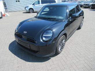 Schadeauto Mini Cooper MINI COOPER C 2026/2