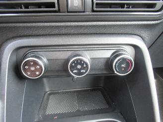Citroën C3 Citroen C3 1.2Turbo 100 PLUS 6/2025 picture 18