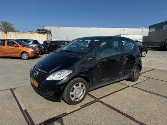 skadebil auto Mercedes A-klasse 160 Blue Efficiency Classic 3 drs 2009/9