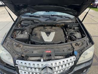 Mercedes Ml-klasse 320 CDI picture 12