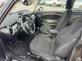 Mini One 1.6 picture 5