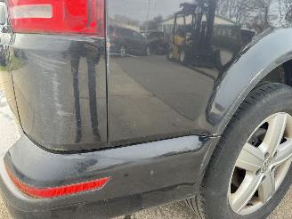 Volkswagen Transporter 2.0 TDI L2H1 DC Highline picture 17