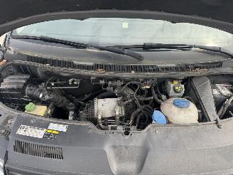 Volkswagen Transporter 2.0 TDI L2H1 DC Highline picture 11