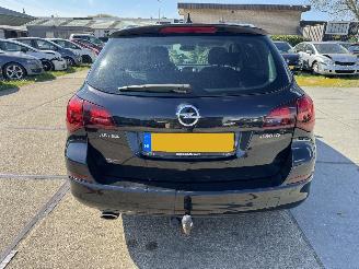 Opel Astra 1.4 T Sportstourer picture 15