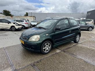 uszkodzony samochody osobowe Toyota Yaris 1.0 16v  VVT-i Sol 1999/10