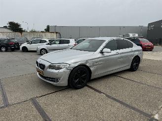 damaged passenger cars BMW 5-serie 523i  EXE 2011/4