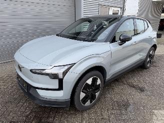 Schadeauto Volvo EX30 EX30 Single Motor Plus start en rijd 2024/5