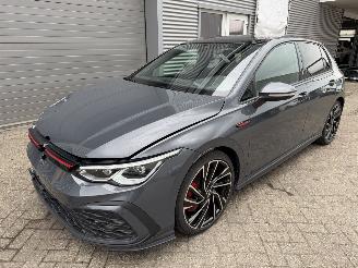 Voiture accidenté Volkswagen Golf Golf 2.0 TSI DSG GTI Performance Pano airbags ok 2020/11
