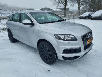 damaged passenger cars Audi Q7 3.0 TDI Proline S Quattro Automaat 2012/3