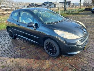 Unfallwagen Peugeot 207 1.4 XR Airco 2006/12