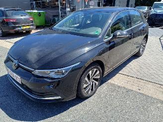 Schadeauto Volkswagen Golf 1.4 hybride 2024/4