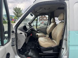 Opel  Movano 2.2 DTI  BUSCAMPER picture 38