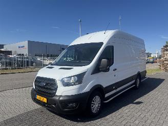 krockskadad bil bedrijf Ford Transit 350 2.0 TDCI L4H3 RWD 2022/8
