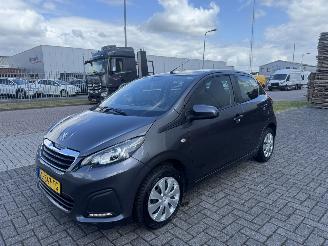 krockskadad bil auto Peugeot 108 1.0 e-Active AIRCO Euro6 2021/7