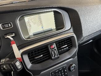 Volvo V-40 2.0 D2 R-Design picture 18