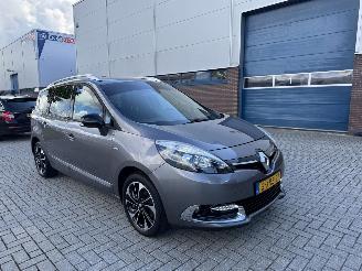 Schadeauto Renault Grand-scenic 1.2 TCe 85kw Bose 2014/10