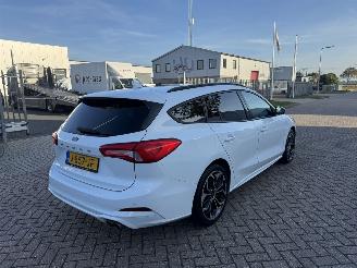 Ford Focus 1.0 Ecoboost ST Line picture 3