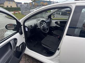 Toyota Aygo 1.0 VVT-i  50Kw AIRCO picture 10