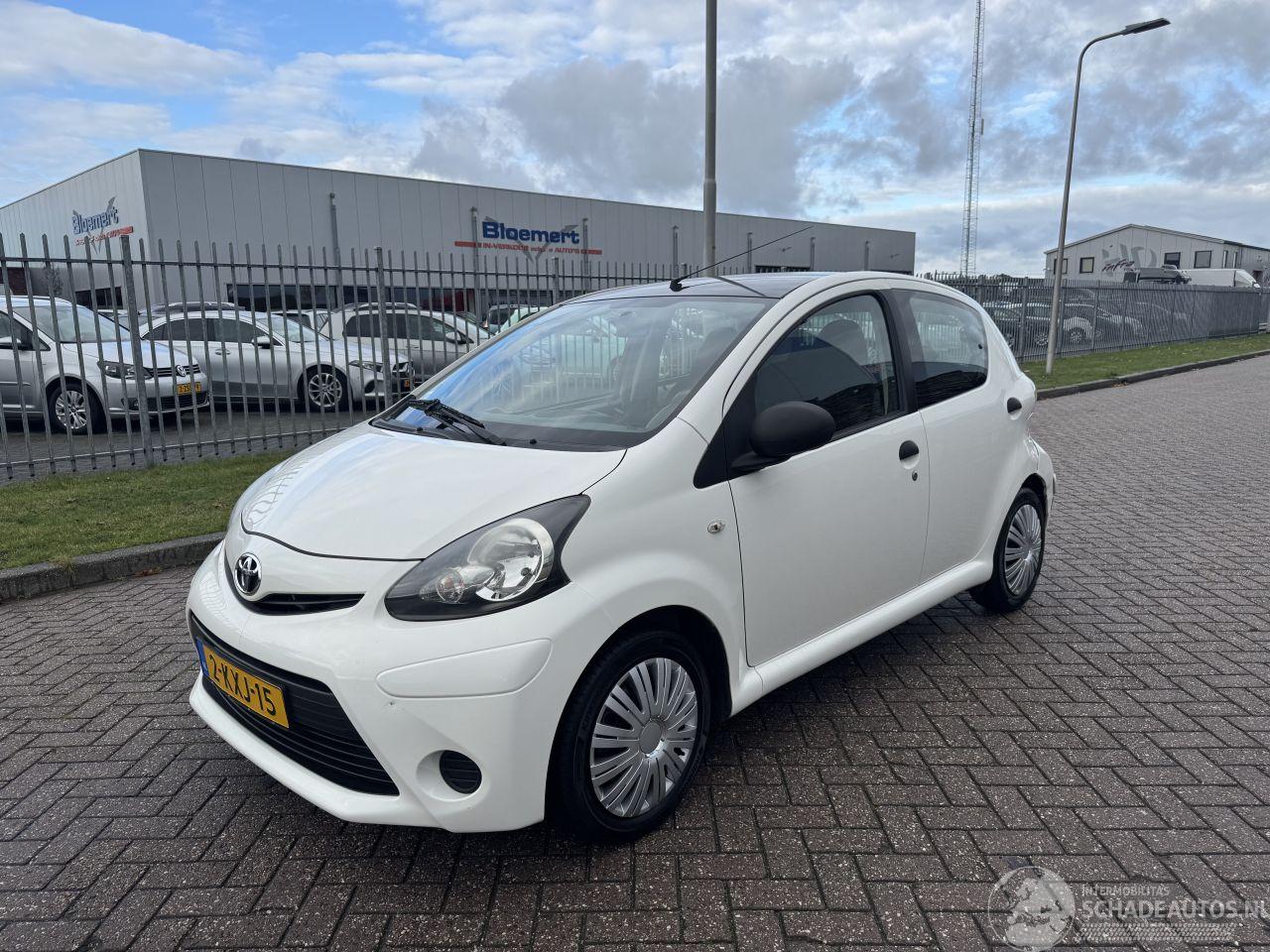 Toyota Aygo 1.0 VVT-i  50Kw AIRCO