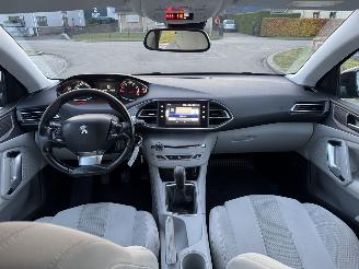 Peugeot 308 1.2 VTI  Active Clima picture 14