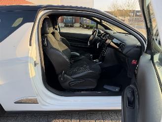 Citroën DS3 1.6 e-HDI So Chic NAVI picture 17