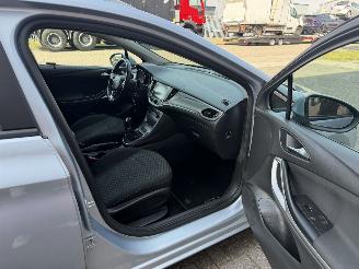 Opel Astra 1.6 CDTi  Clima - Navi - Euro6 picture 19