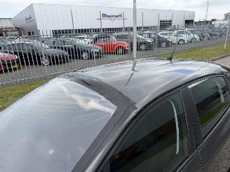 Peugeot 208 1.6 HDI 74Kw Navi - Airco picture 9