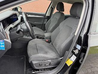 Volkswagen Golf 1.0 TSI 81Kw Clima - Navi picture 13
