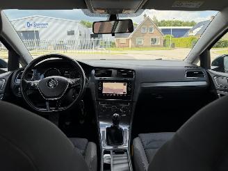 Volkswagen Golf 1.0 TSI 81kw Clima - Navi - Euro6 picture 14