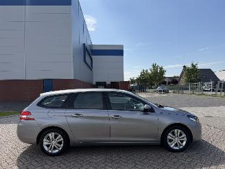 Peugeot 308 1.6 BlueHDI 88kw Clima - Navi picture 5