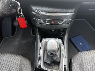 Peugeot 308 1.6 BlueHDI 88kw Clima - Navi picture 25