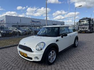 Auto incidentate Mini Clubman 1.4 70 kw AIRCO 2010/3