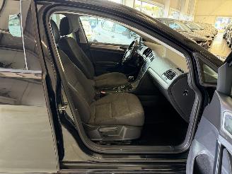 Volkswagen Golf 1.2 TSI 81Kw DSG picture 21