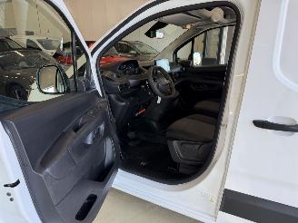 Peugeot Partner 1.5 HDI 96 Kw AUT. 2x schuifdeur picture 10