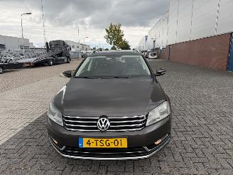 Volkswagen Passat 1.6 TDI 77kw Highline Navi Clima picture 8