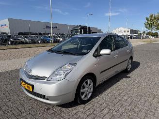 krockskadad bil auto Toyota Prius 1.5 VVT-i Hybrid 183.000km!!! 2008/1