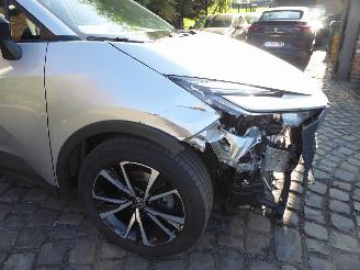 Toyota CH-R Hyb HEV picture 6