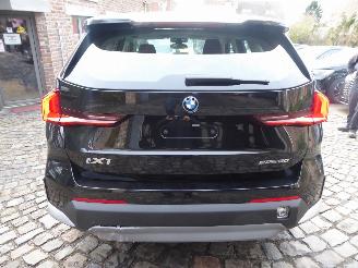 BMW iX1 20 eDrive picture 11