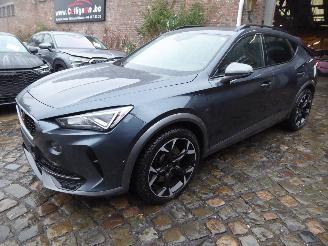 Vaurioauto  passenger cars Cupra Formentor VZ e-Hybrid 2024/2