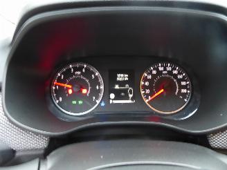 Dacia Sandero Expression picture 16