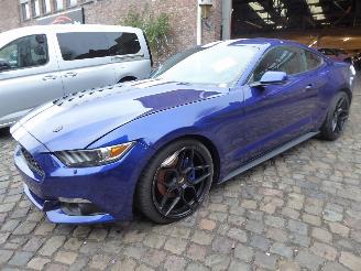 Vaurioauto  passenger cars Ford Mustang 2.3 2015/7